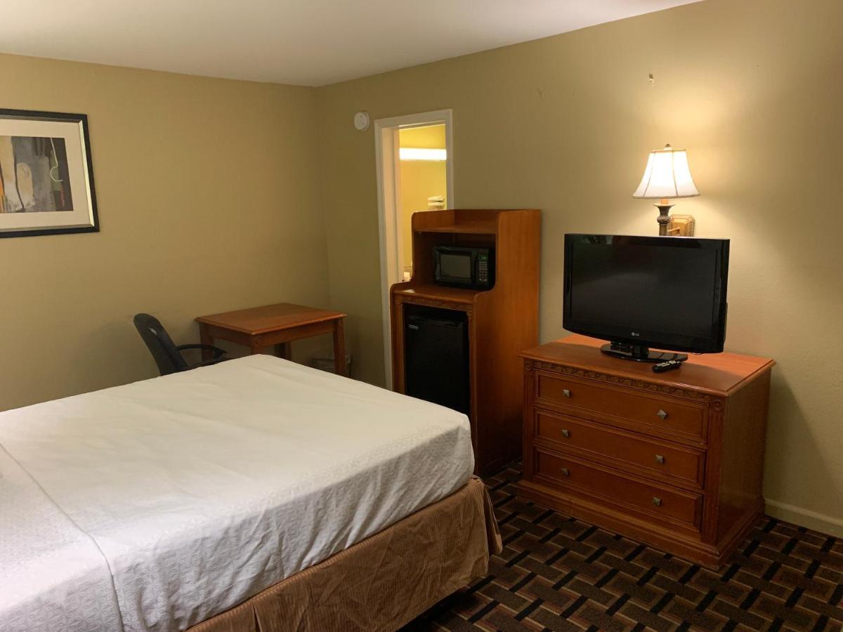 Heritage Inn クリーブランド エクステリア 写真